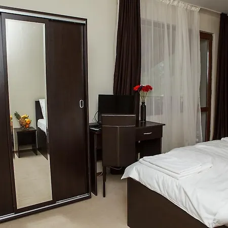Guest House Sandanski Holiday home *